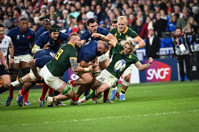 Coupe du monde de rugby 2023 : C'est colossal, les maillots du XV de  France rencontrent un succès important 